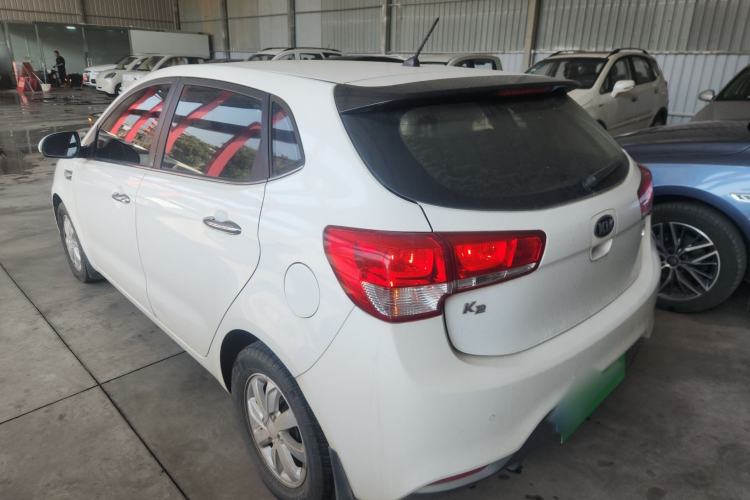 Used Kia K2 2015 Hatchback 1.4L AT GLS Cool Edition Rear Left 45 Deg