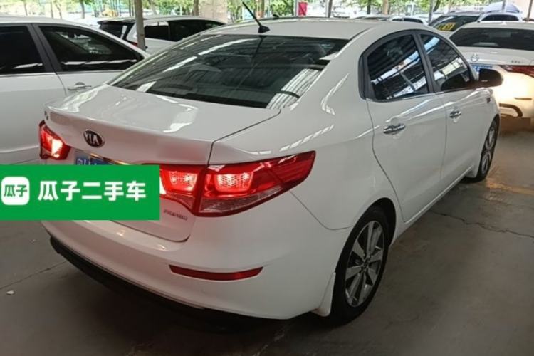 Used Kia K2 2015 Sedan 1.6L Automatic Transmission Premium Rear Right 45 Deg