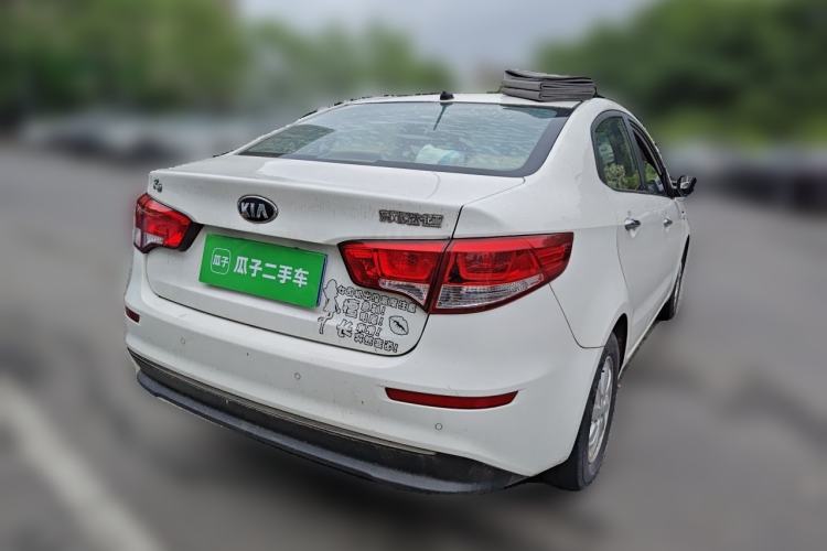 Used Kia K2 2015 Sedan 1.4L MT GLS Rear Right 45 Deg