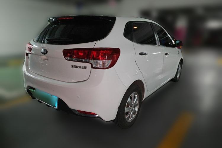 Used Kia K2 2015 Hatchback 1.4L MT GLS Cool Edition Rear Right 45 Deg
