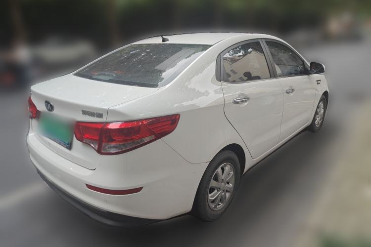 Used Kia K2 2015 Sedan 1.4L MT GLS Rear Right 45 Deg