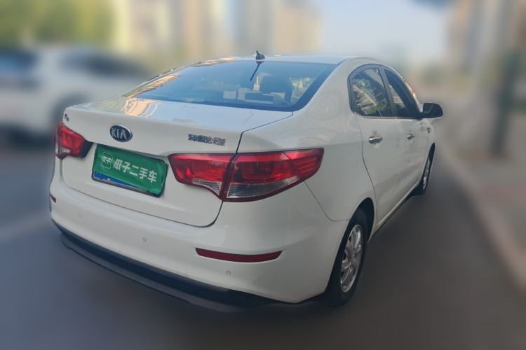 Used Kia K2 2015 Sedan 1.4L MT GLS Rear Right 45 Deg