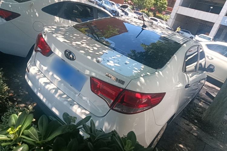 Used Kia K2 2015 Sedan 1.4L Automatic GLS Rear Right 45 Deg