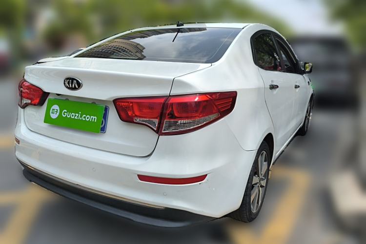 Used Kia K2 2015 Sedan 1.6L Automatic Transmission Premium Rear Right 45 Deg