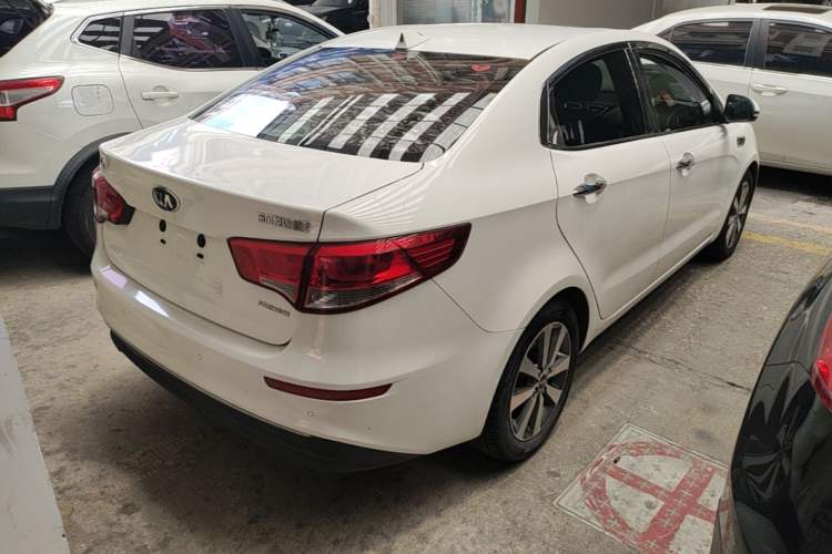 Used Kia K2 2015 Sedan 1.6L Automatic Transmission Premium Rear Right 45 Deg