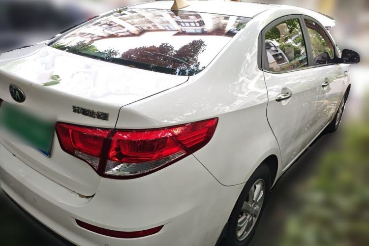 Used Kia K2 2015 Sedan 1.4L Automatic GLS Rear Right 45 Deg