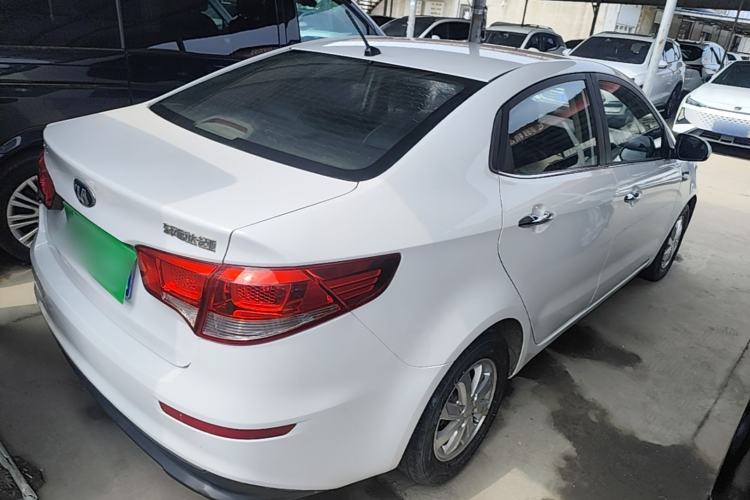 Used Kia K2 2015 Sedan 1.4L MT GLS Rear Right 45 Deg
