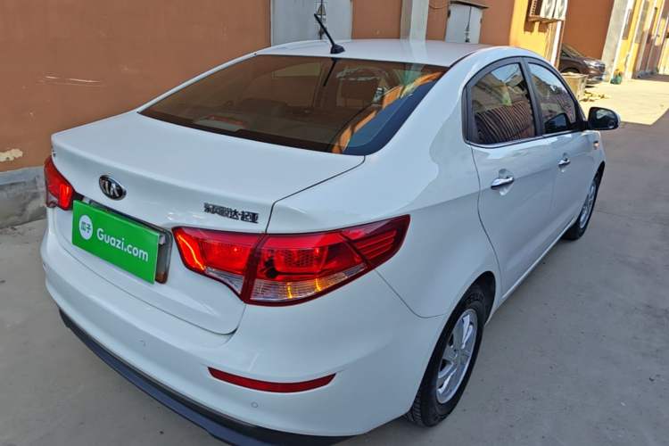 Used Kia K2 2015 Sedan 1.4L Automatic GLS Rear Right 45 Deg