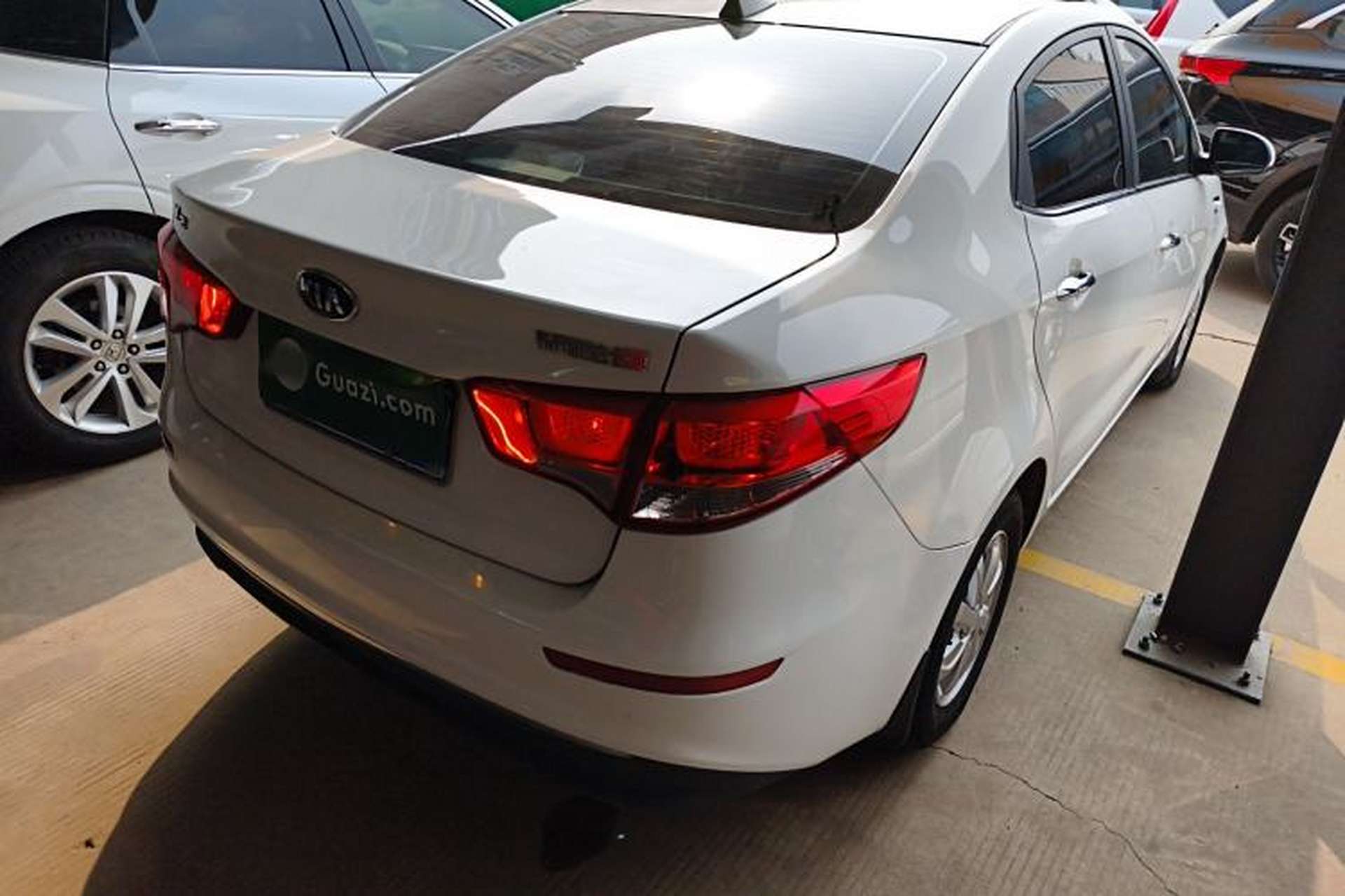 Used Kia K2 2015 Sedan 1.4L Automatic GLS Rear Right 45 Deg