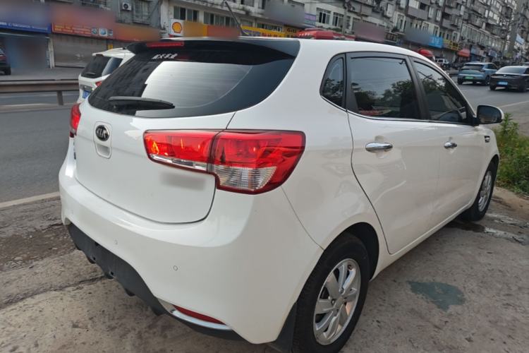 Used Kia K2 2015 Hatchback 1.4L MT GLS Cool Edition Rear Right 45 Deg