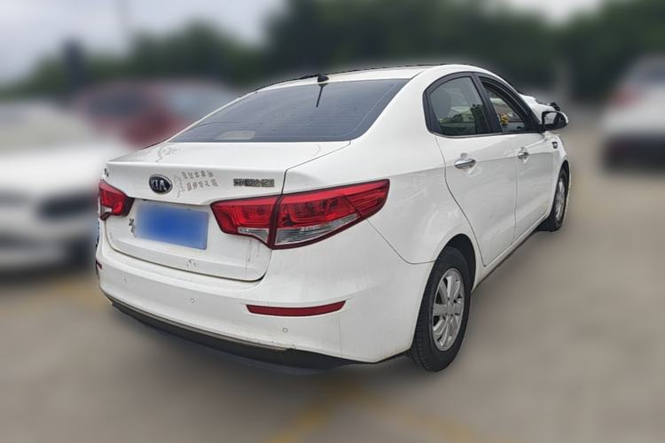 Used Kia K2 2015 Sedan 1.4L Manual Transmission GL Rear Right 45 Deg