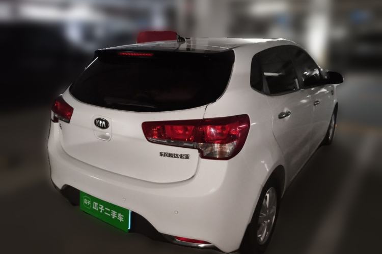 Used Kia K2 2015 Hatchback 1.4L AT GLS Cool Edition Rear Right 45 Deg