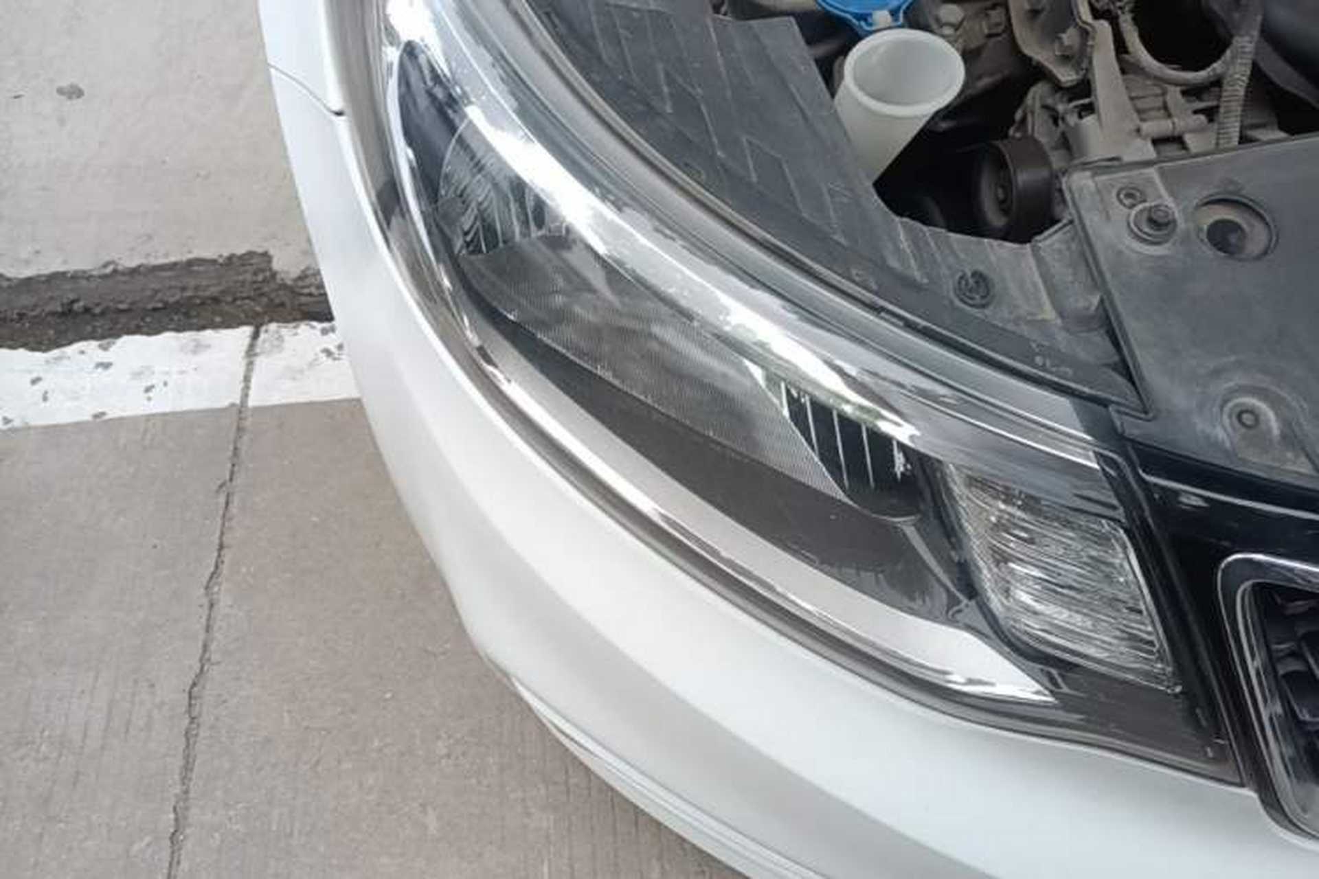 Used Kia K2 2015 Sedan 1.4L MT GLS Right Front Headlight