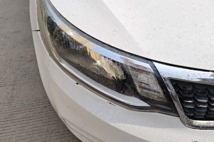 Used Kia K2 2015 Sedan 1.4L Automatic GLS Right Front Headlight