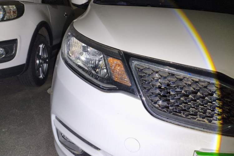 Used Kia K2 2015 Sedan 1.4L MT GLS Right Front Headlight
