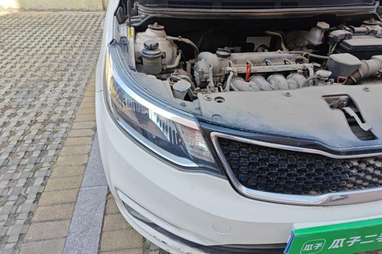 Used Kia K2 2015 Sedan 1.4L Automatic GLS Right Front Headlight