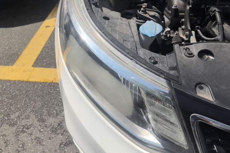 Used Kia K2 2015 Sedan 1.4L Automatic GLS Right Front Headlight