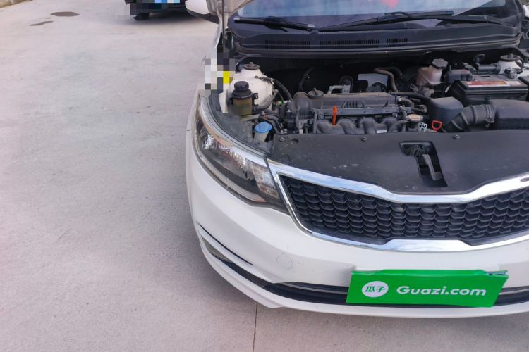 Used Kia K2 2015 Sedan 1.4L Automatic GLS Right Front Headlight
