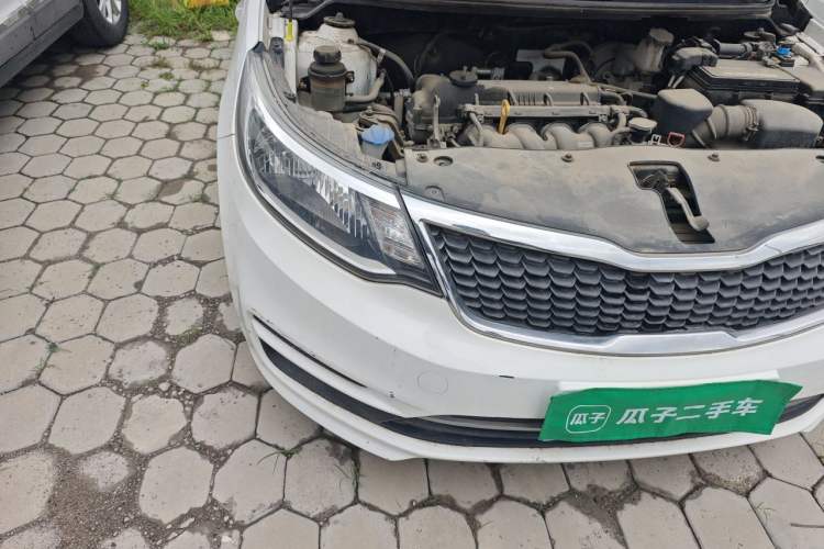 Used Kia K2 2015 Sedan 1.4L Automatic GLS Right Front Headlight