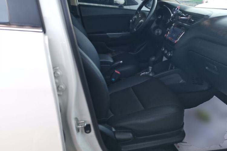 Used Kia K2 2015 Sedan 1.4L Automatic GLS Right Front Seat