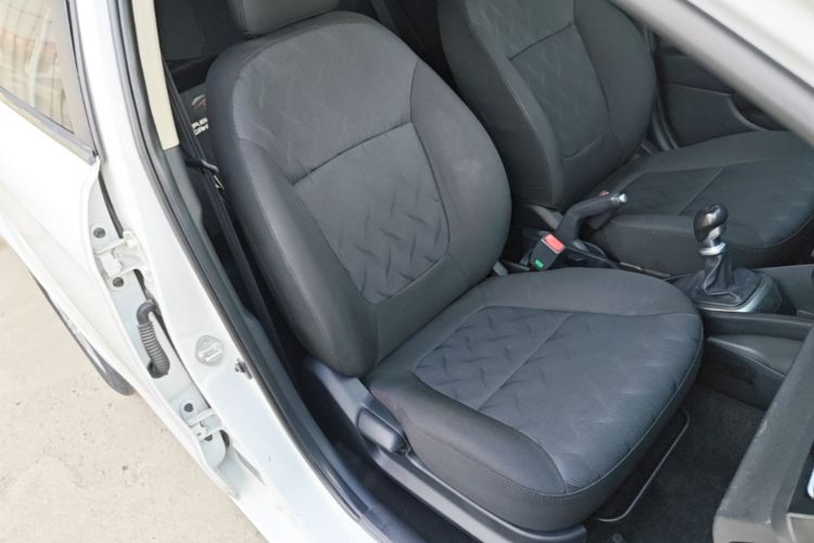 Used Kia K2 2015 Sedan 1.4L MT GLS Right Front Seat