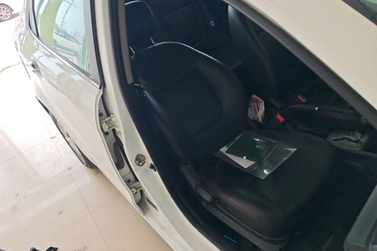 Used Kia K2 2015 Sedan 1.4L Automatic GLS Right Front Seat