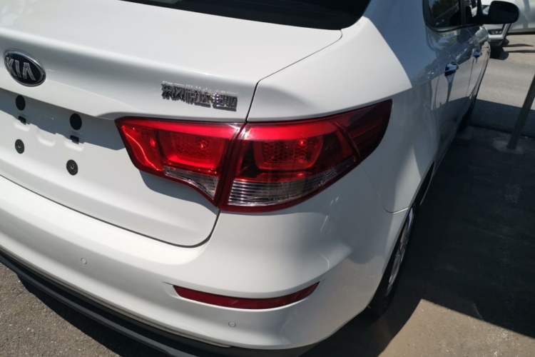 Used Kia K2 2015 Sedan 1.4L Automatic GLS Right Rear Taillight