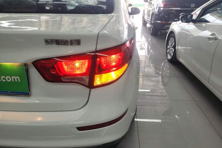 Used Kia K2 2015 Sedan 1.4L MT GLS Right Rear Taillight