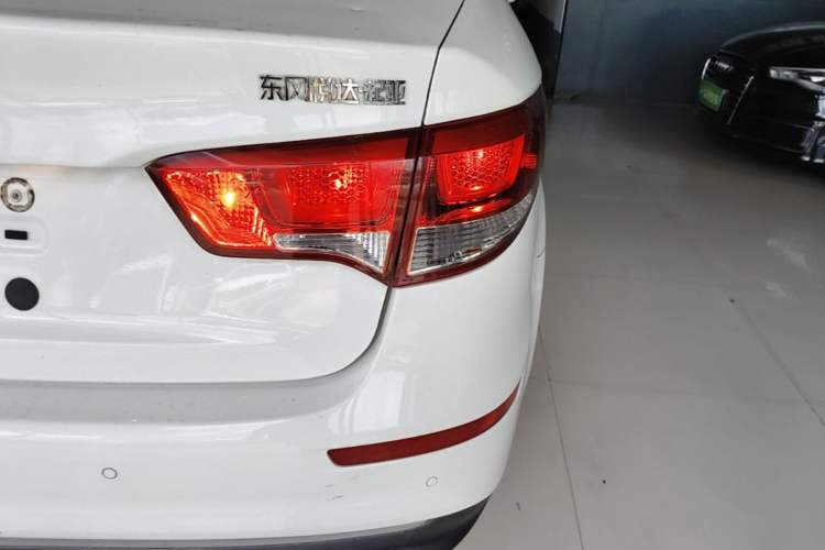 Used Kia K2 2015 Sedan 1.4L MT GLS Right Rear Taillight
