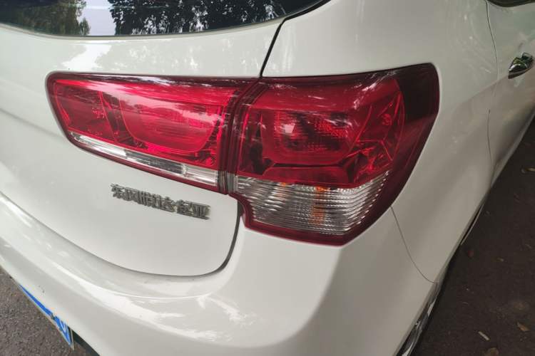Used Kia K2 2015 Hatchback 1.4L AT GLS Cool Edition Right Rear Taillight