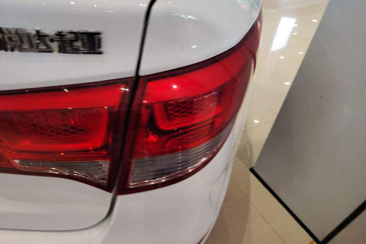 Used Kia K2 2015 Sedan 1.4L Automatic GLS Right Rear Taillight