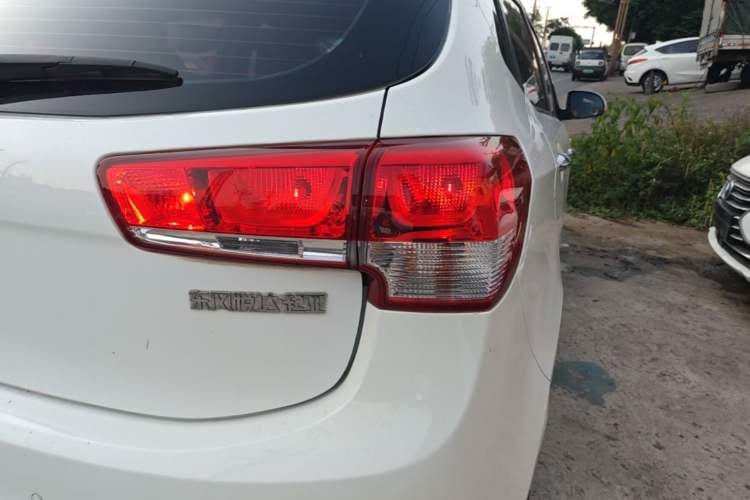 Used Kia K2 2015 Hatchback 1.4L MT GLS Cool Edition Right Rear Taillight