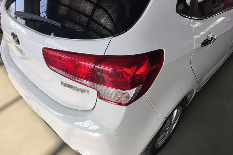Used Kia K2 2015 Hatchback 1.4L AT GLS Cool Edition Right Rear Taillight