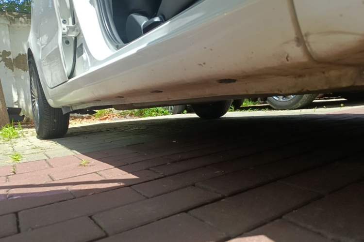 Used Kia K2 2015 Sedan 1.4L Automatic GLS Right Side Sill