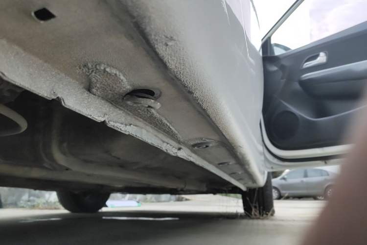 Used Kia K2 2015 Sedan 1.4L Automatic GLS Right Side Sill