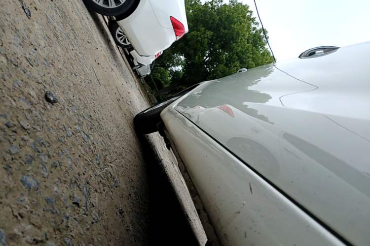 Used Kia K2 2015 Sedan 1.4L MT GLS Right Side Sill
