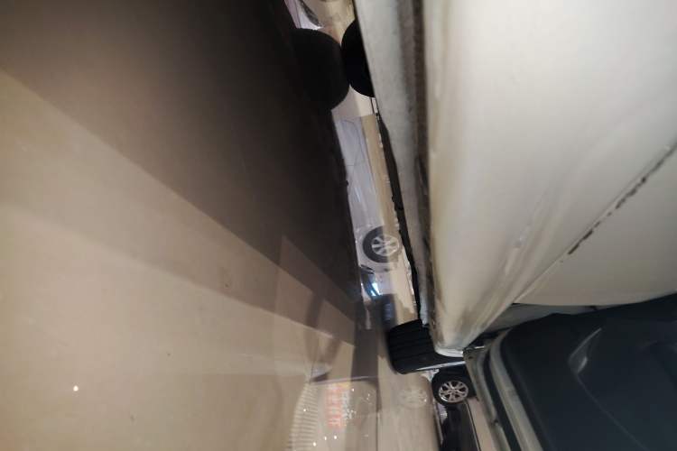 Used Kia K2 2015 Sedan 1.4L Automatic GLS Right Side Sill