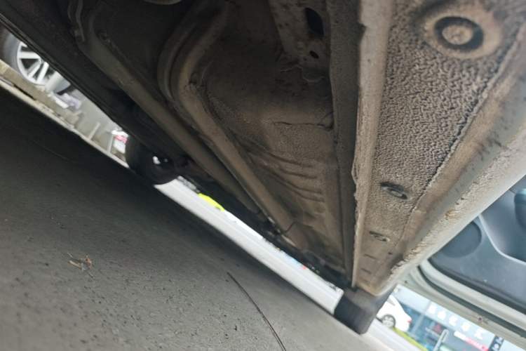 Used Kia K2 2015 Sedan 1.4L MT GLS Right Side Sill