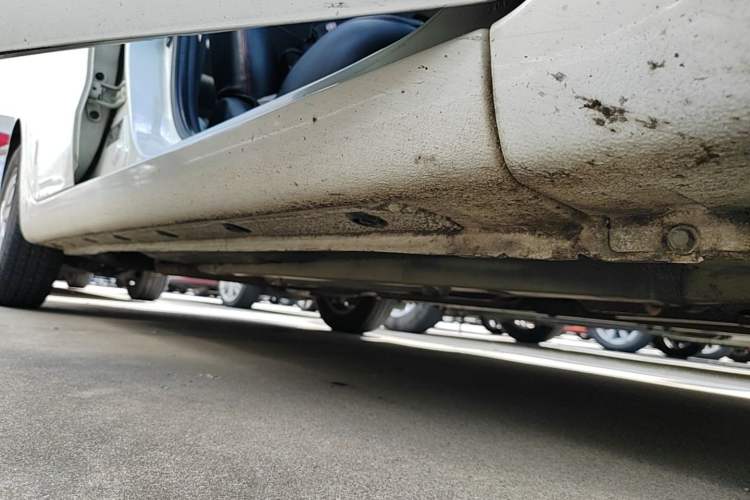 Used Kia K2 2015 Sedan 1.4L Automatic GLS Right Side Sill