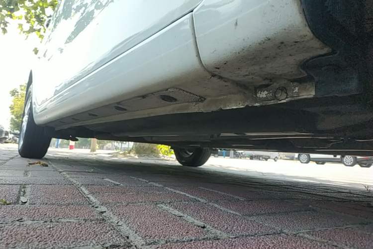 Used Kia K2 2015 Sedan 1.4L Automatic GLS Right Side Sill