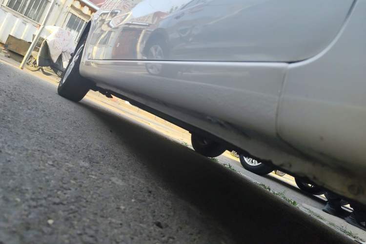 Used Kia K2 2015 Sedan 1.4L MT GLS Right Side Sill
