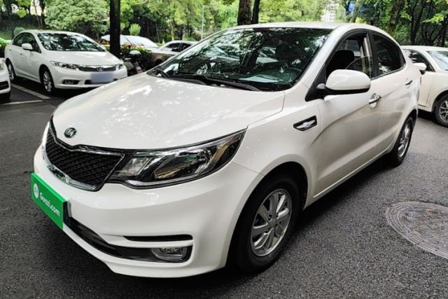 Used Kia K2 2015 Sedan 1.4L MT GLS