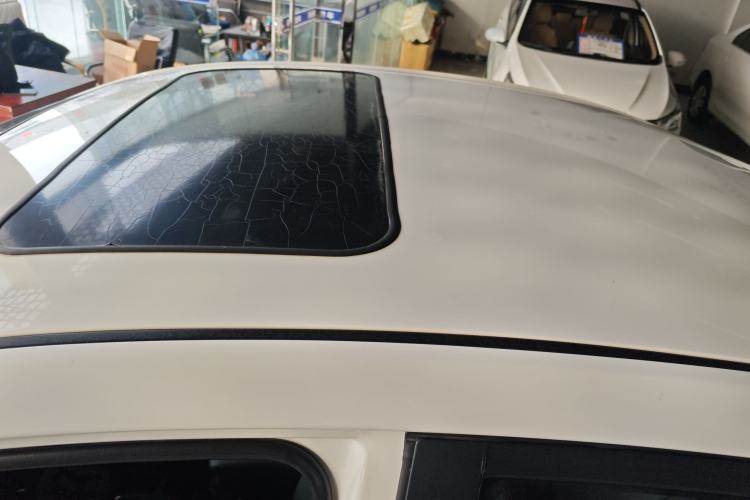 Used Kia K2 2015 Sedan 1.4L Automatic GLS Roof