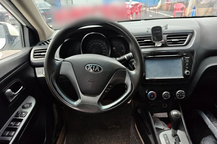 Used Kia K2 2015 Sedan 1.4L Automatic GLS Steering Wheel