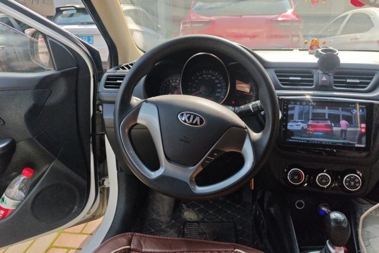 Used Kia K2 2015 Hatchback 1.4L MT GLS Steering Wheel