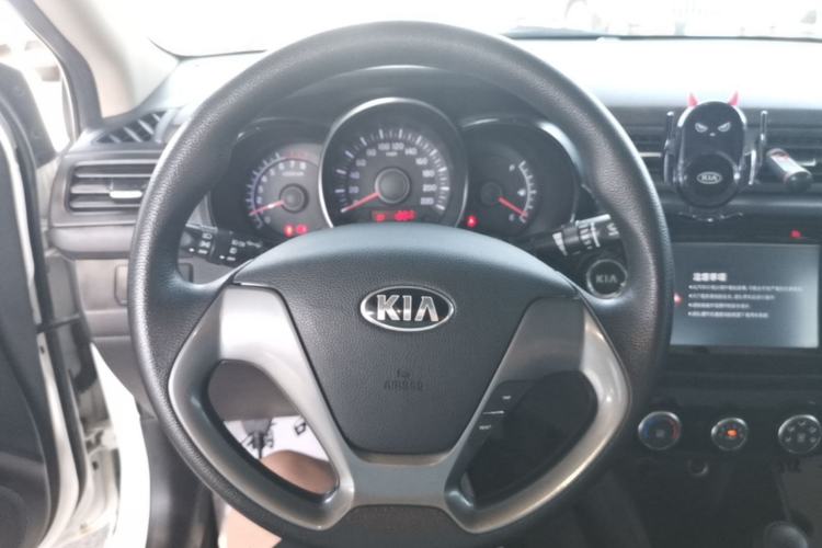 Used Kia K2 2015 Sedan 1.4L Automatic GLS Steering Wheel