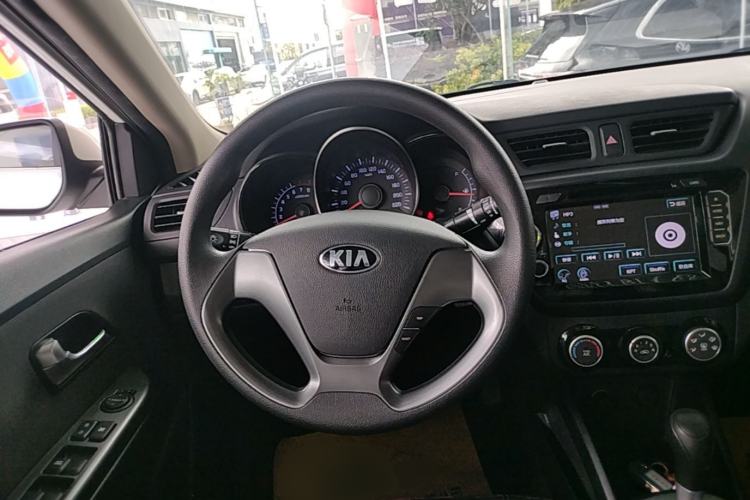 Used Kia K2 2015 Sedan 1.4L Automatic GLS Steering Wheel