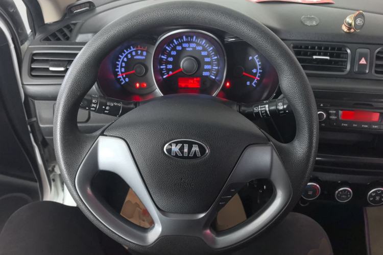 Used Kia K2 2015 Hatchback 1.4L MT GLS Cool Edition Steering Wheel