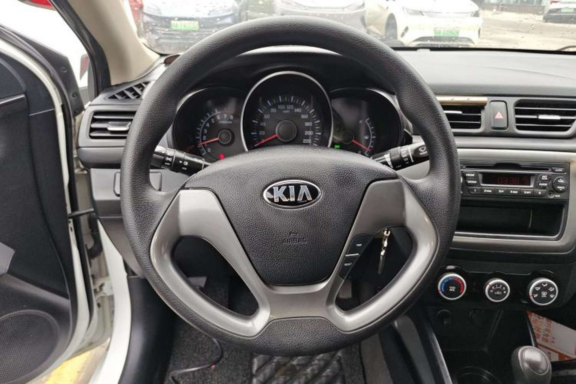 Used Kia K2 2015 Sedan 1.4L Automatic GLS Steering Wheel