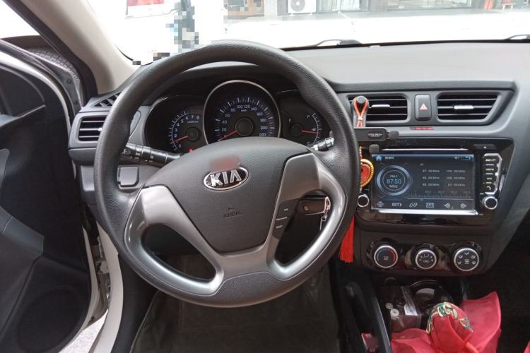 Used Kia K2 2015 Sedan 1.4L Automatic GLS Steering Wheel